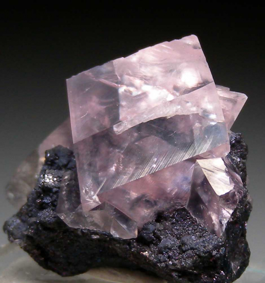 Smithsonite from Tsumeb, Namibia [db_pics/pics/ts215d.jpg]