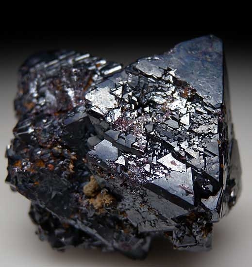 Cuprite with Silver from Poteryaevskoe Mine, Rubtsovskoe Deposit, Western Siberia, Russia [db_pics/pics/tu78d.jpg]